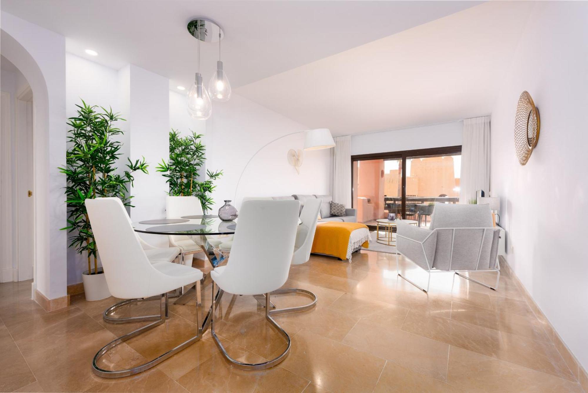 Coto Real 2408 Kiznos Apartment มานิลบา ภายนอก รูปภาพ